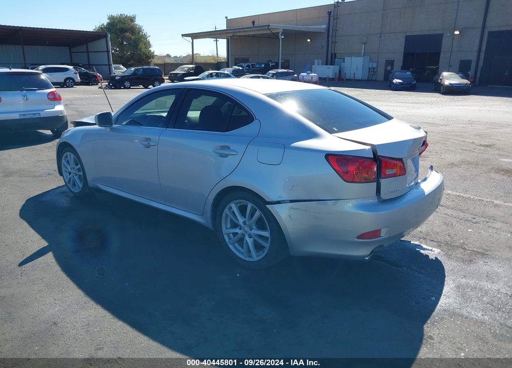2006 LEXUS IS 350 VIN: JTHBE262862000645