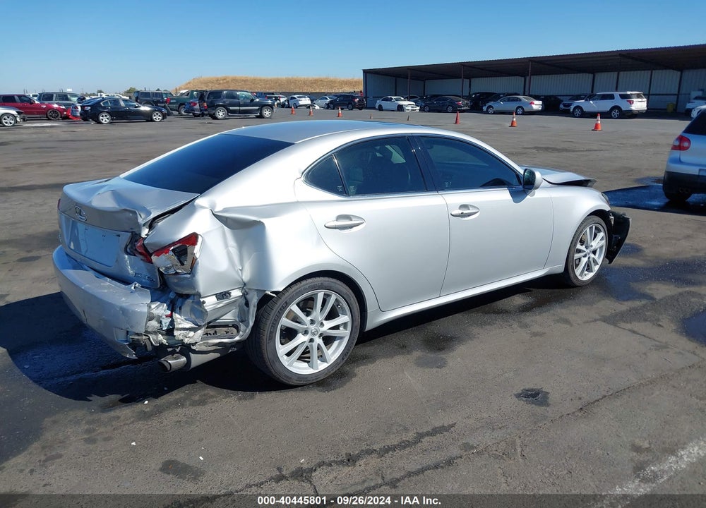 2006 LEXUS IS 350 VIN: JTHBE262862000645