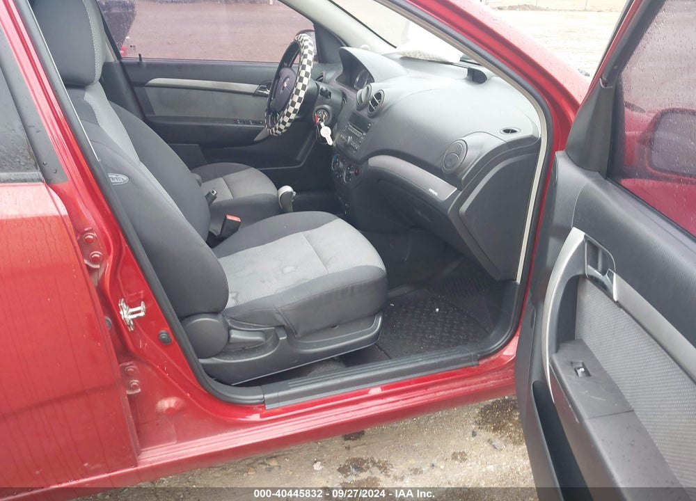 2011 CHEVROLET AVEO 1LT VIN: KL1TD6DE4BB213123
