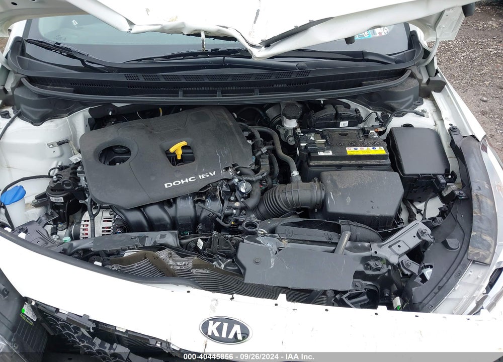 2017 KIA FORTE VIN: 3KPFK4A75HE100833