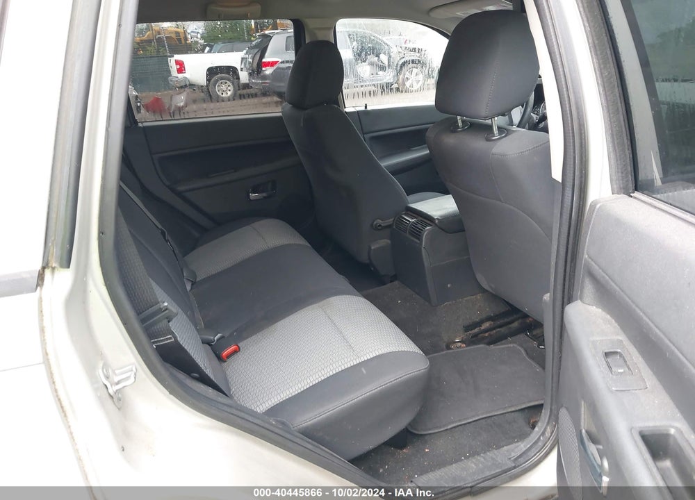 2010 JEEP GRAND CHEROKEE LAREDO VIN: 1J4PS4GK1AC156047