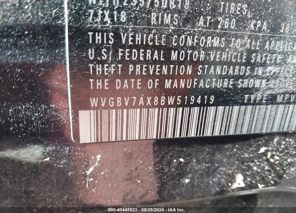 2011 VOLKSWAGEN TIGUAN SE VIN: WVGBV7AX8BW519419
