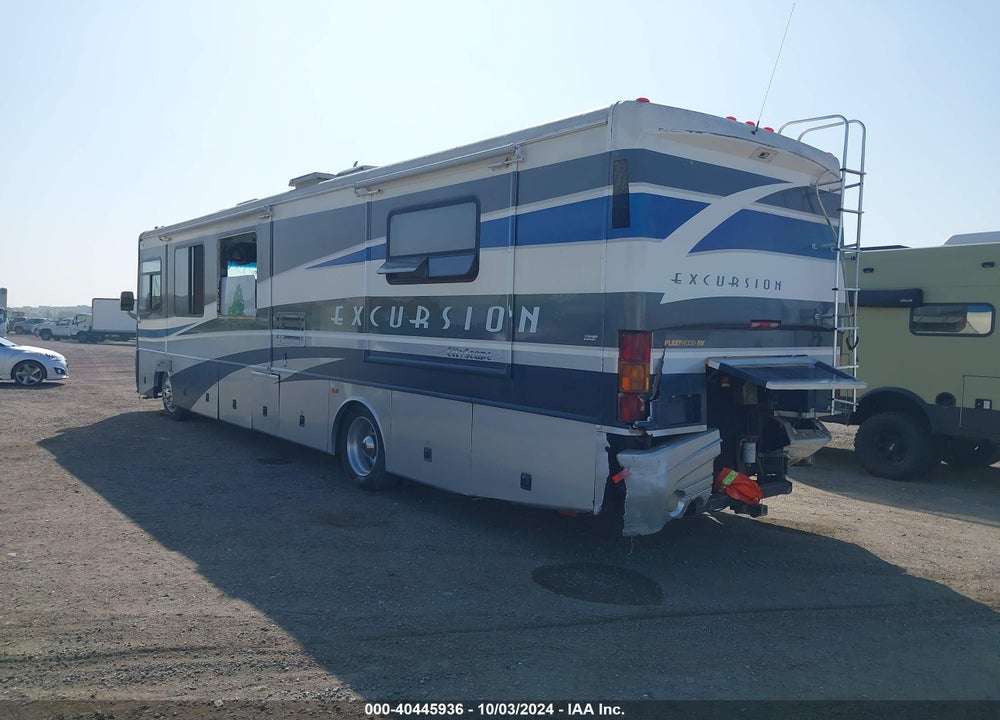 2002 FREIGHTLINER CHASSIS X LINE MOTOR HOME VIN: 4UZAAHAK32CK26319
