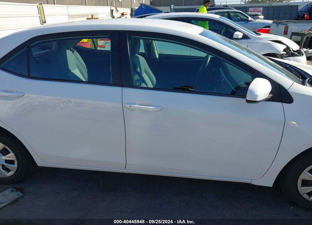 2015 TOYOTA COROLLA L VIN: 5YFBURHEXFP211562