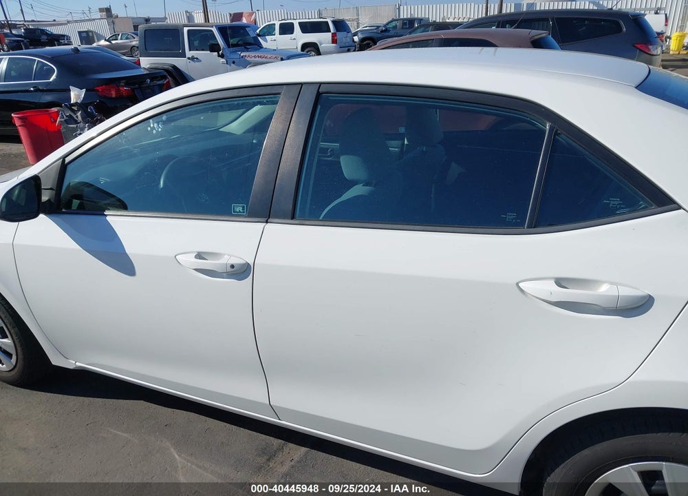 2015 TOYOTA COROLLA L VIN: 5YFBURHEXFP211562