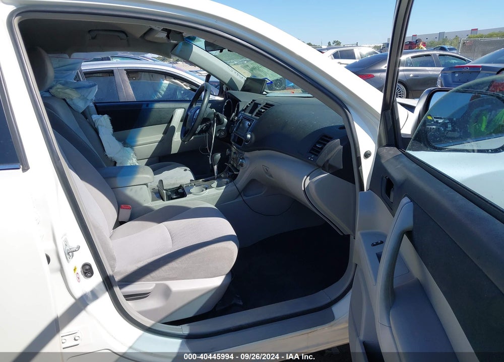 2013 TOYOTA HIGHLANDER BASE PLUS V6/BASE V6/SE V6 VIN: 5TDZK3EH5DS120087