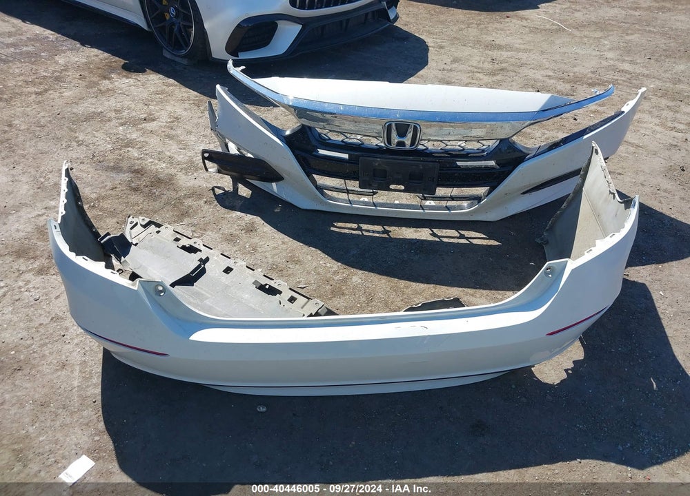 2018 HONDA ACCORD LX VIN: 1HGCV1F13JA049811
