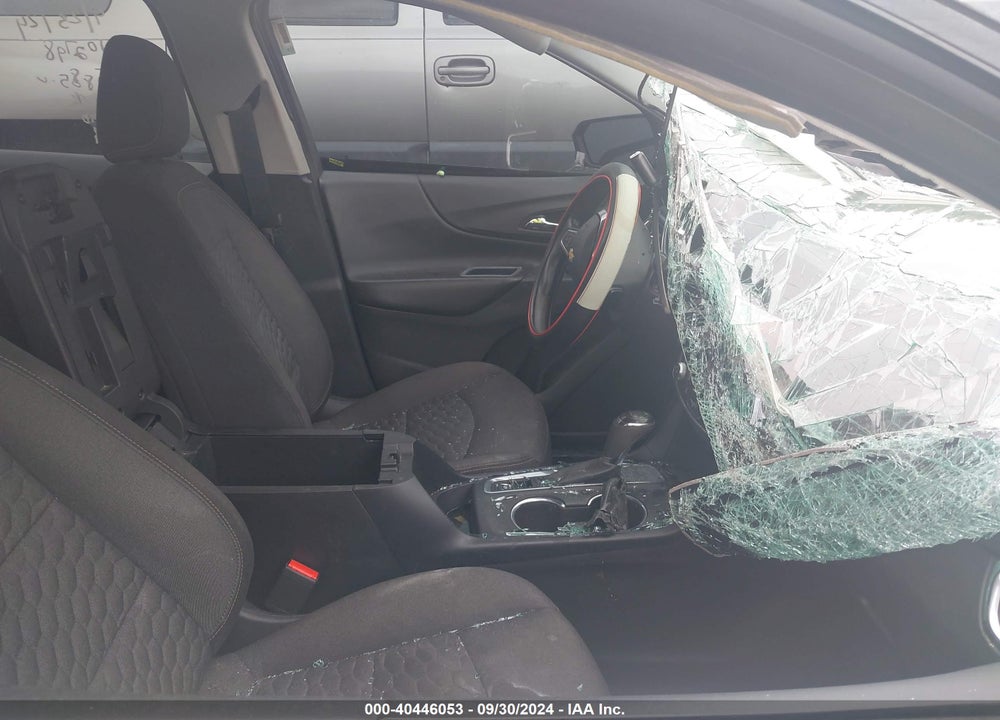 2019 CHEVROLET EQUINOX LT VIN: 2GNAXKEV9K6165885