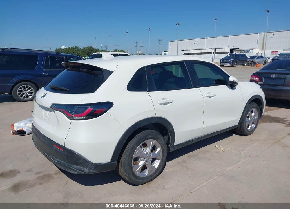 2024 HONDA HR-V AWD LX VIN: 3CZRZ2H32RM763827