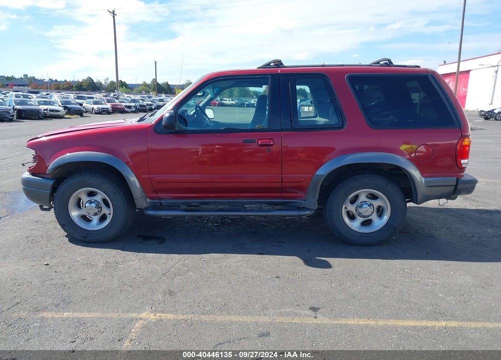2000 FORD EXPLORER SPORT VIN: 1FMYU70X1YUB09029