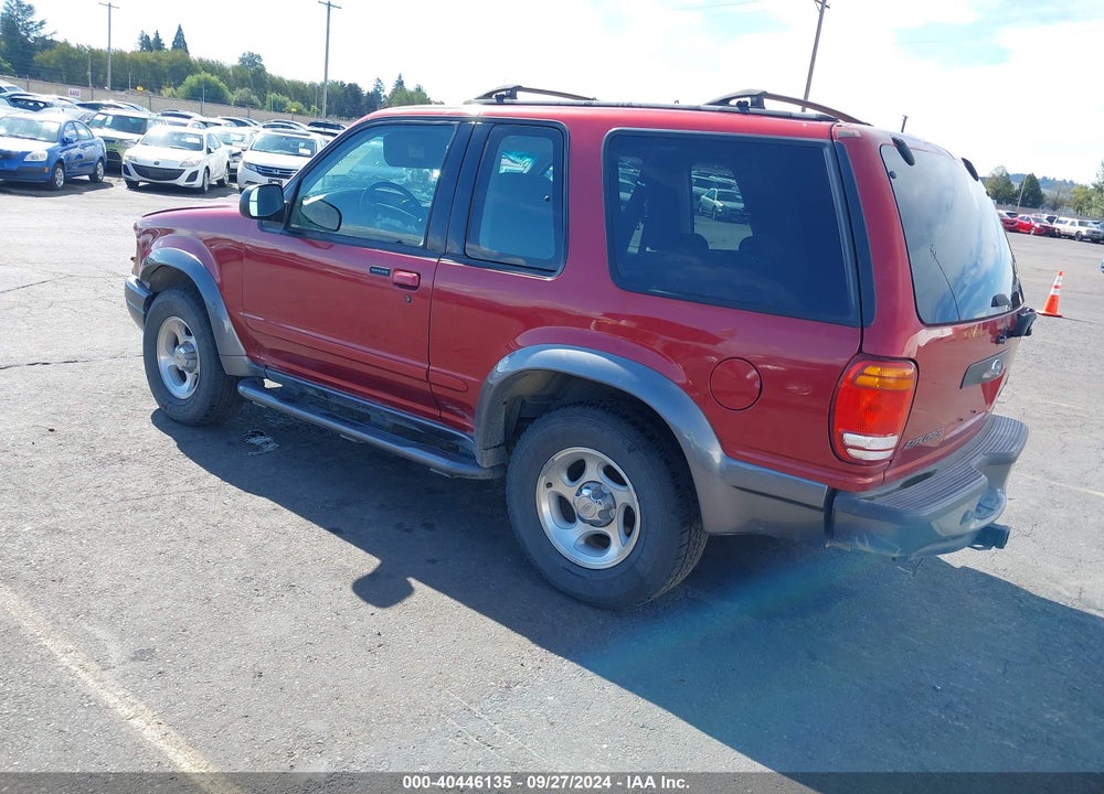 2000 FORD EXPLORER SPORT VIN: 1FMYU70X1YUB09029