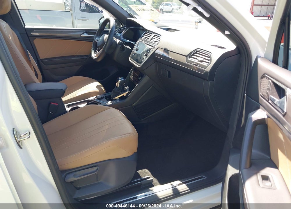 2023 VOLKSWAGEN TIGUAN 2.0T SE R-LINE BLACK VIN: 3VV8B7AXXPM017334
