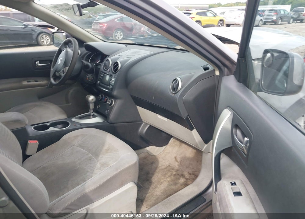 2013 NISSAN ROGUE S VIN: JN8AS5MT6DW037335