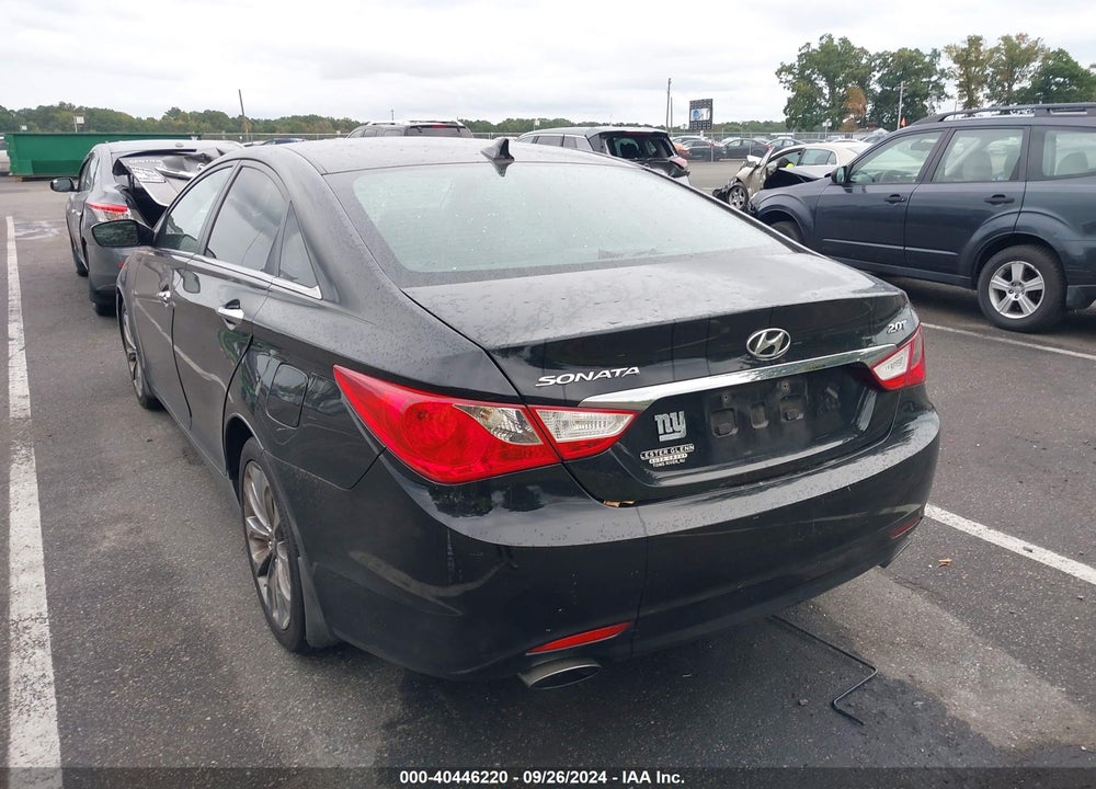 2011 HYUNDAI SONATA VIN: 5NPEC4AB5BH160238