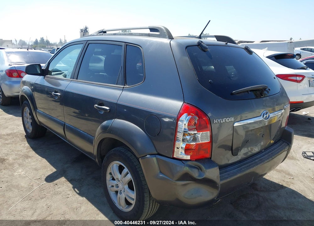 2007 HYUNDAI TUCSON LIMITED/SE VIN: KM8JN72D07U577415