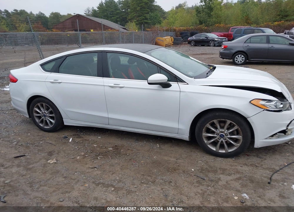 2017 FORD FUSION SE VIN: 3FA6P0H75HR318219