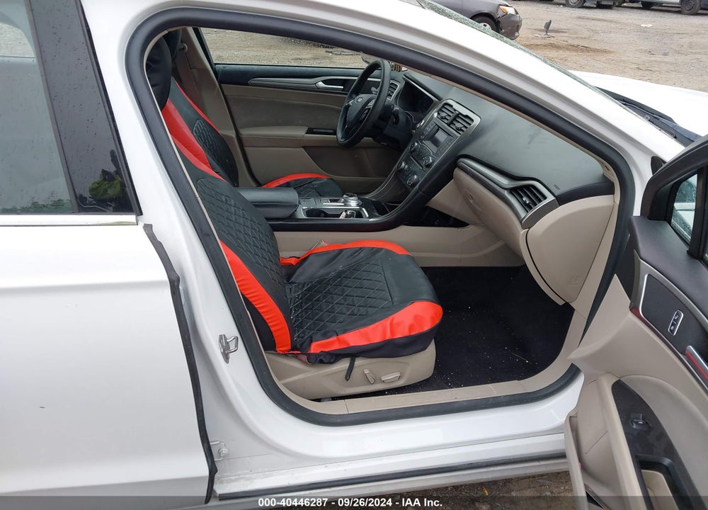 2017 FORD FUSION SE VIN: 3FA6P0H75HR318219