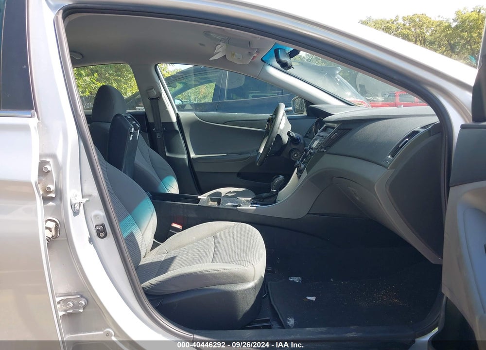 2012 HYUNDAI SONATA GLS VIN: 5NPEB4AC8CH348393
