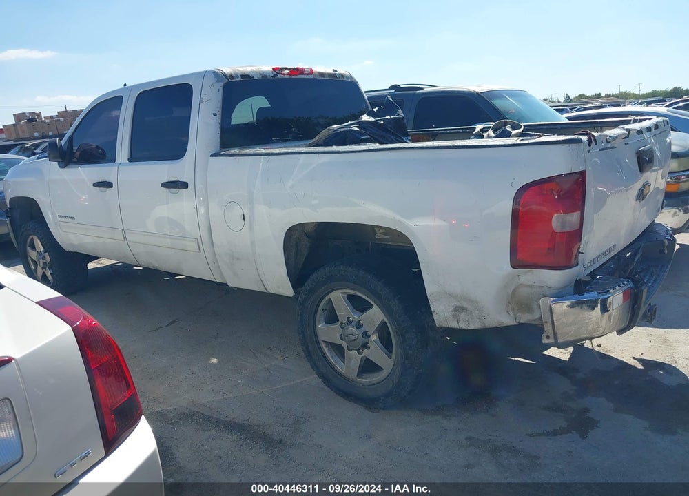 2013 CHEVROLET SILVERADO 2500HD LT VIN: 1GC1CXC8XDF185652
