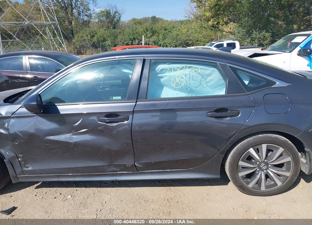 2022 HONDA CIVIC EX VIN: 2HGFE1F76NH318750