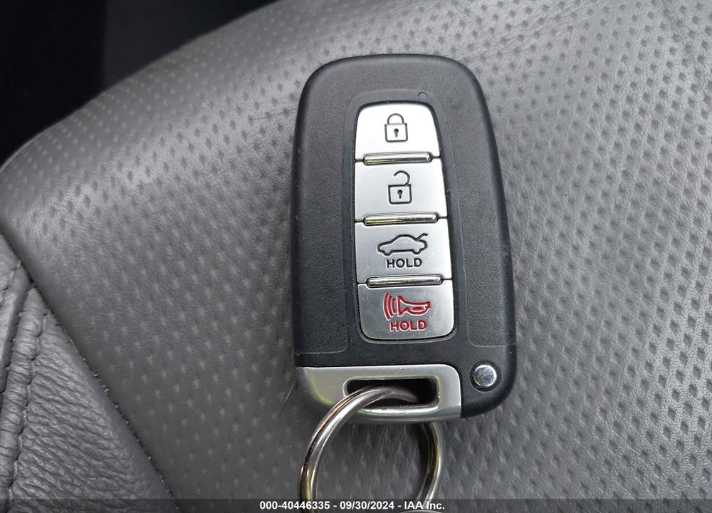 2011 HYUNDAI SONATA LIMITED VIN: 5NPEC4AC0BH130878