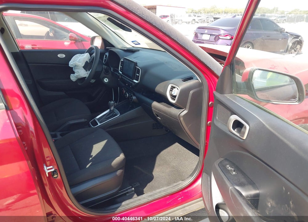 2021 HYUNDAI VENUE SE VIN: KMHRB8A36MU116578