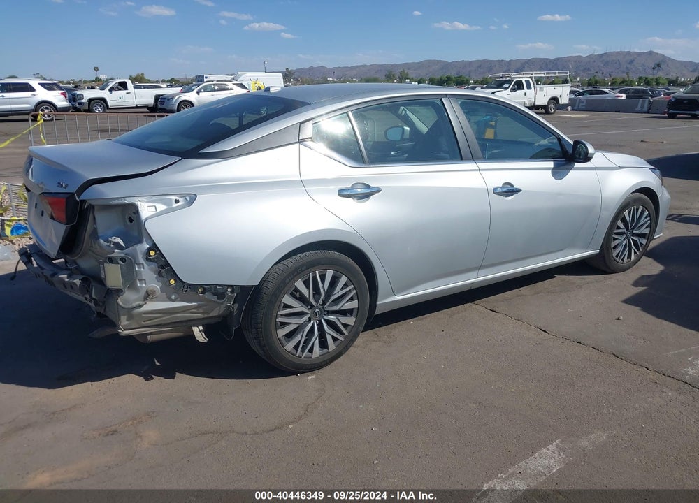 2023 NISSAN ALTIMA SV FWD VIN: 1N4BL4DV2PN373735
