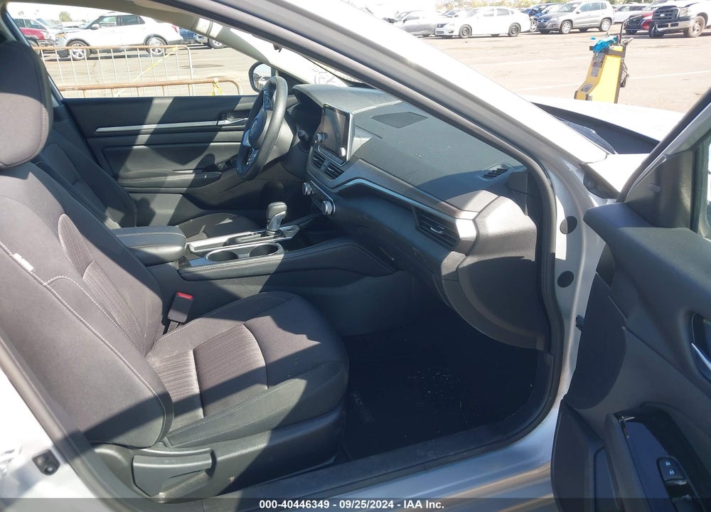 2023 NISSAN ALTIMA SV FWD VIN: 1N4BL4DV2PN373735