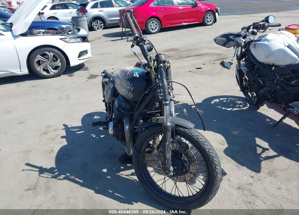 1975 HONDA CB750 VIN: CB7502404861