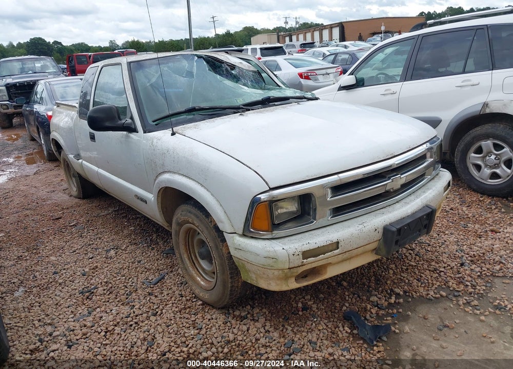 1996 CHEVROLET S TRUCK S10 VIN: 1GCCS19W9T8204273