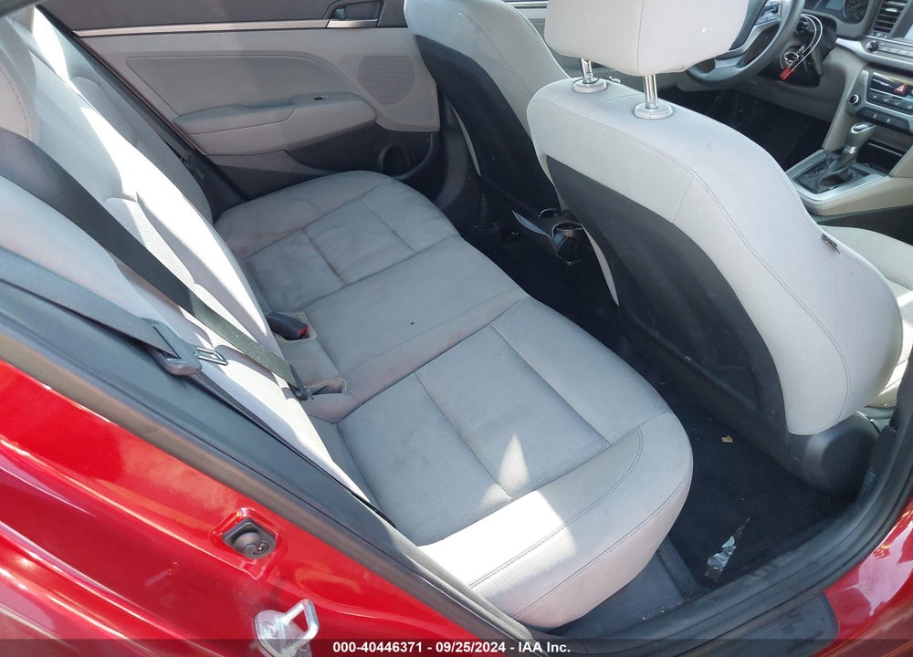 2017 HYUNDAI ELANTRA SE VIN: 5NPD84LF5HH199241
