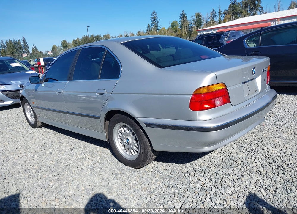 2000 BMW 528IA VIN: WBADM6340YGU05721