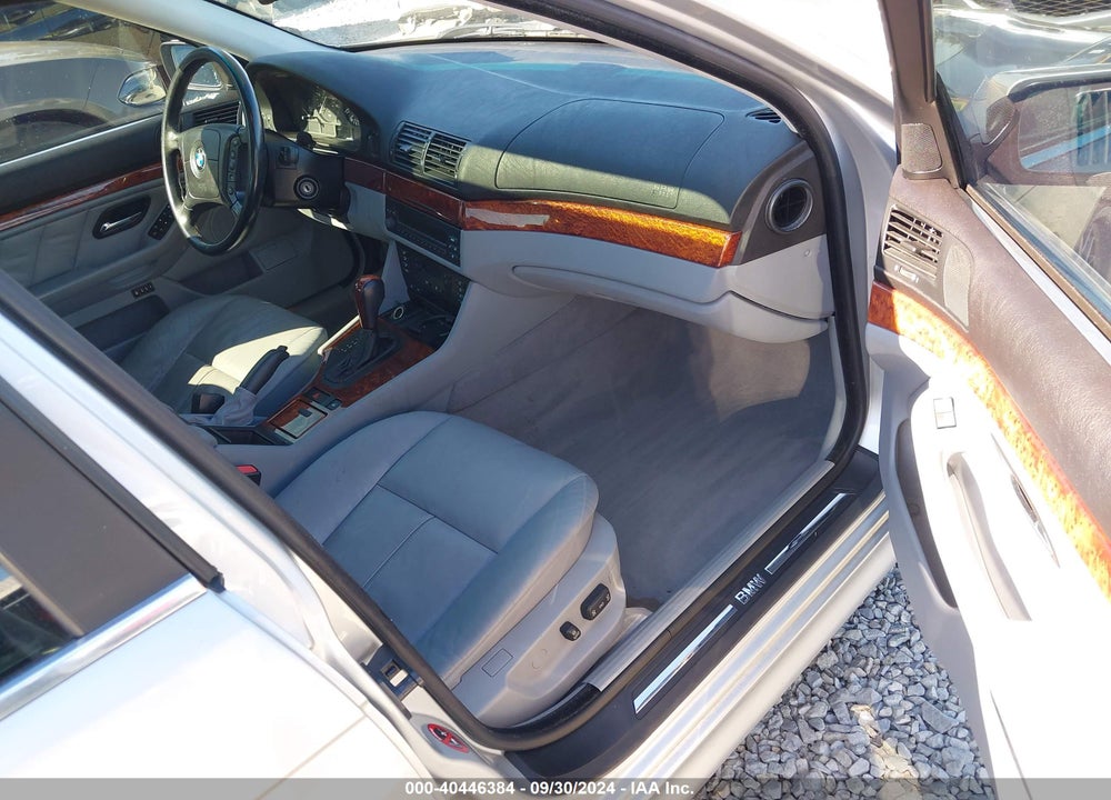 2000 BMW 528IA VIN: WBADM6340YGU05721
