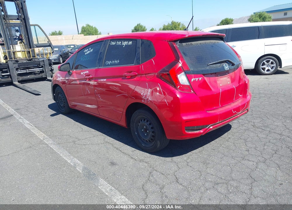 2018 HONDA FIT LX VIN: 3HGGK5H43JM735634