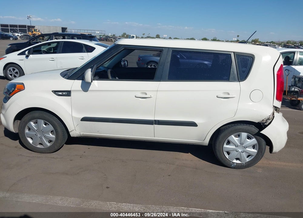 2013 KIA SOUL VIN: KNDJT2A52D7583105