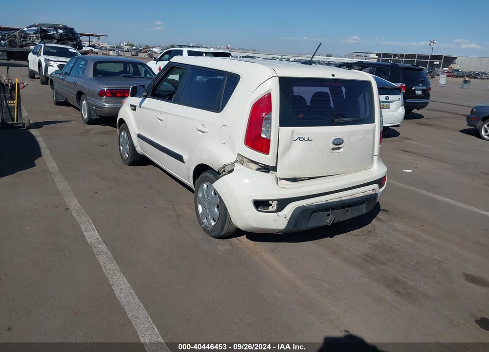 2013 KIA SOUL VIN: KNDJT2A52D7583105