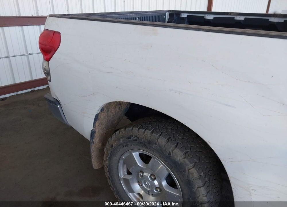 2008 TOYOTA TUNDRA LIMITED 5.7L V8 VIN: 5TBBV58108S513559