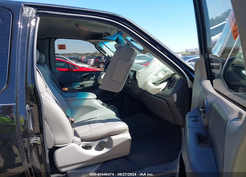 2002 FORD F-150 LARIAT/XL/XLT VIN: 2FTRX07W12CA50673