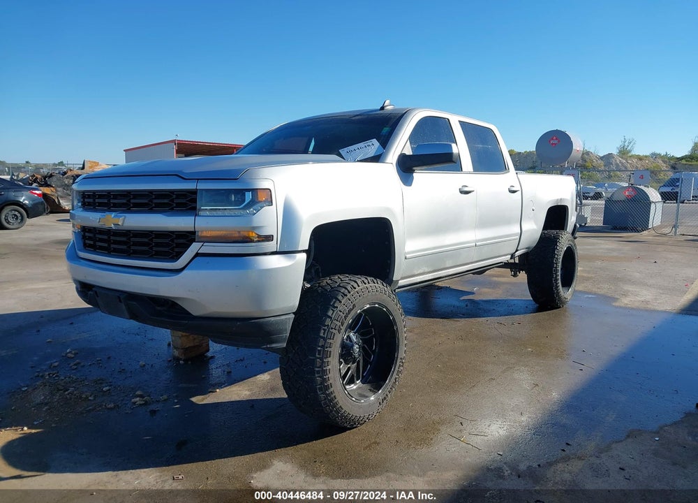2018 CHEVROLET SILVERADO 1500 1LT VIN: 1GCUKREC6JF174110
