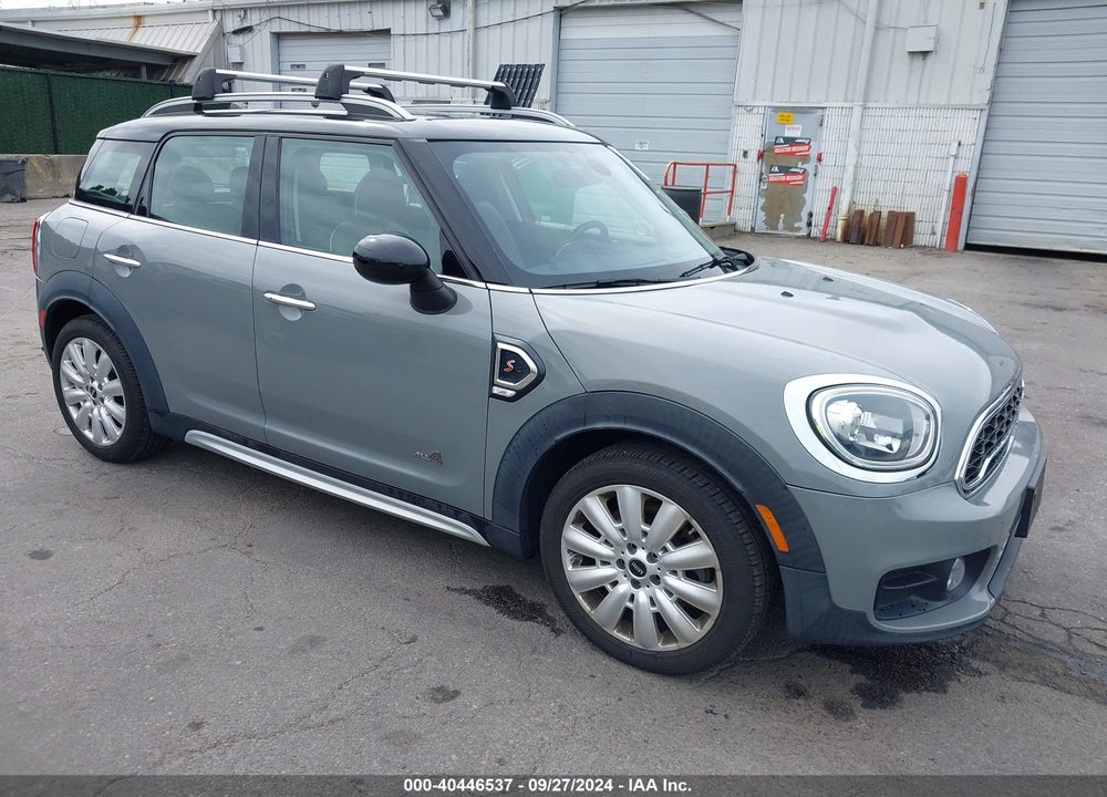 2018 MINI COUNTRYMAN COOPER S VIN: WMZYT5C36J3E59470