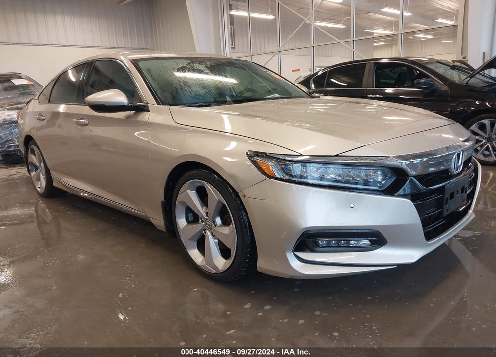 2018 HONDA ACCORD TOURING 2.0T VIN: 1HGCV2F97JA045255