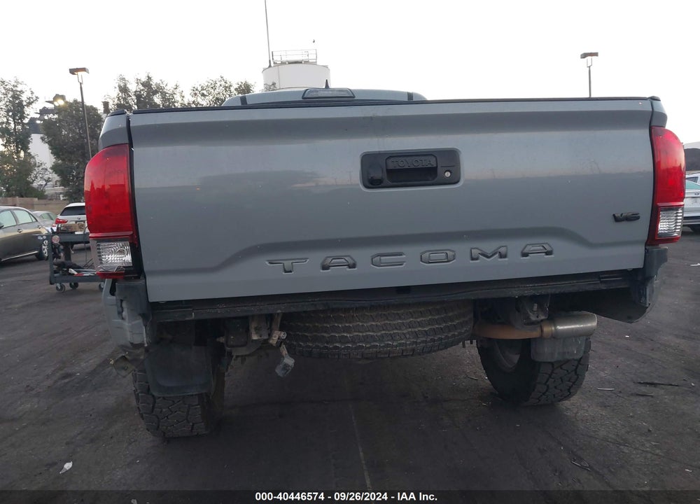 2018 TOYOTA TACOMA TRD OFF ROAD VIN: 3TMDZ5BN6JM053300