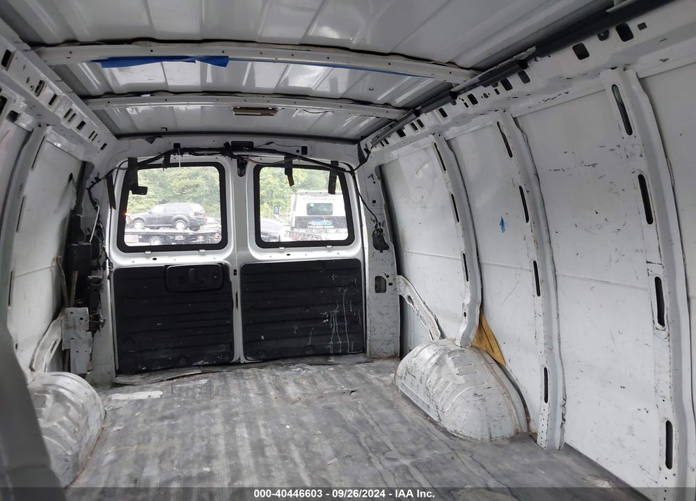 2008 GMC SAVANA WORK VAN VIN: 1GTHG35K981141066