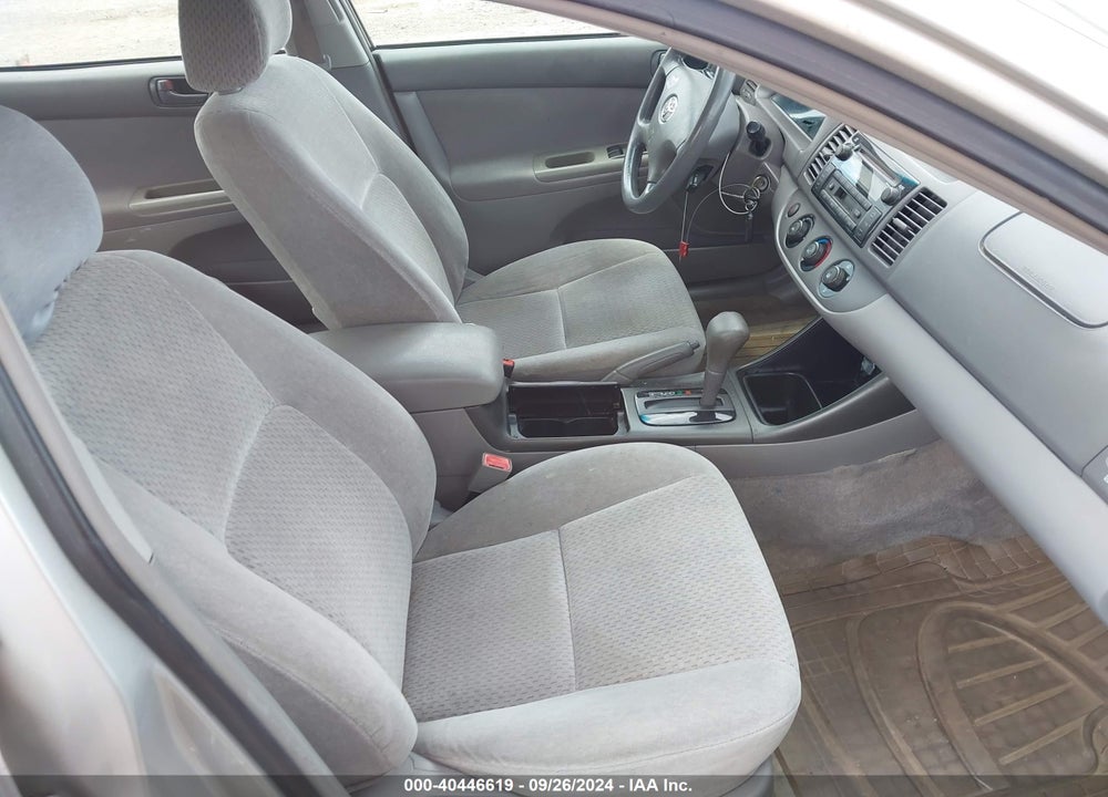 2002 TOYOTA CAMRY LE VIN: 4T1BE32K02U638041