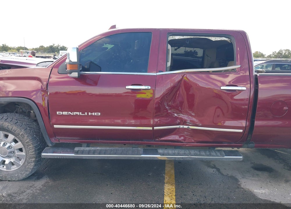 2016 GMC SIERRA 2500HD DENALI VIN: 1GT12UE81GF264968