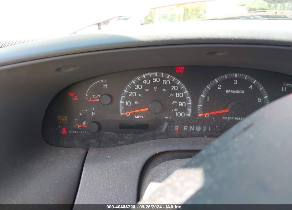 2000 FORD F-150 VIN: 2FTRX18L2YCA24845