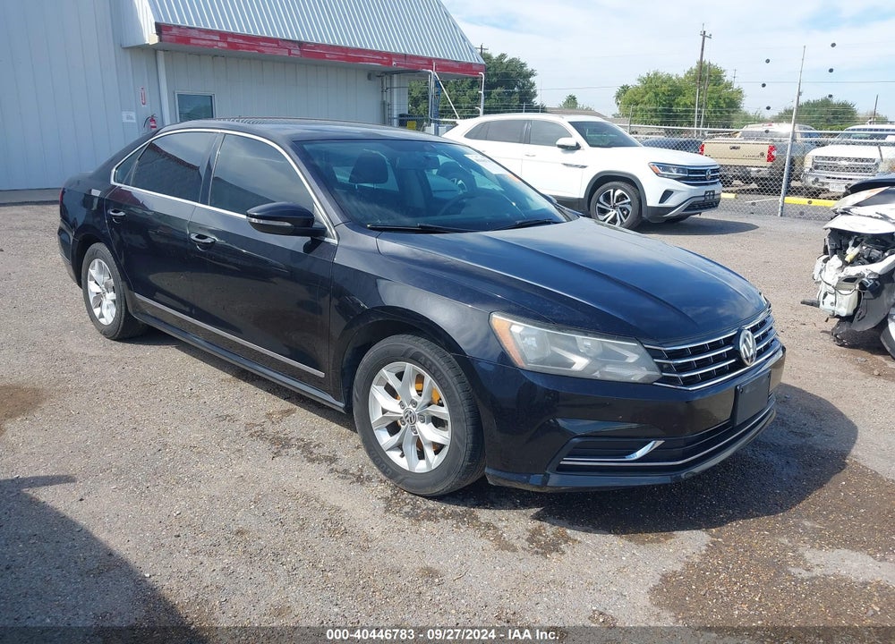 2017 VOLKSWAGEN PASSAT 1.8T S VIN: 1VWAT7A32HC067199