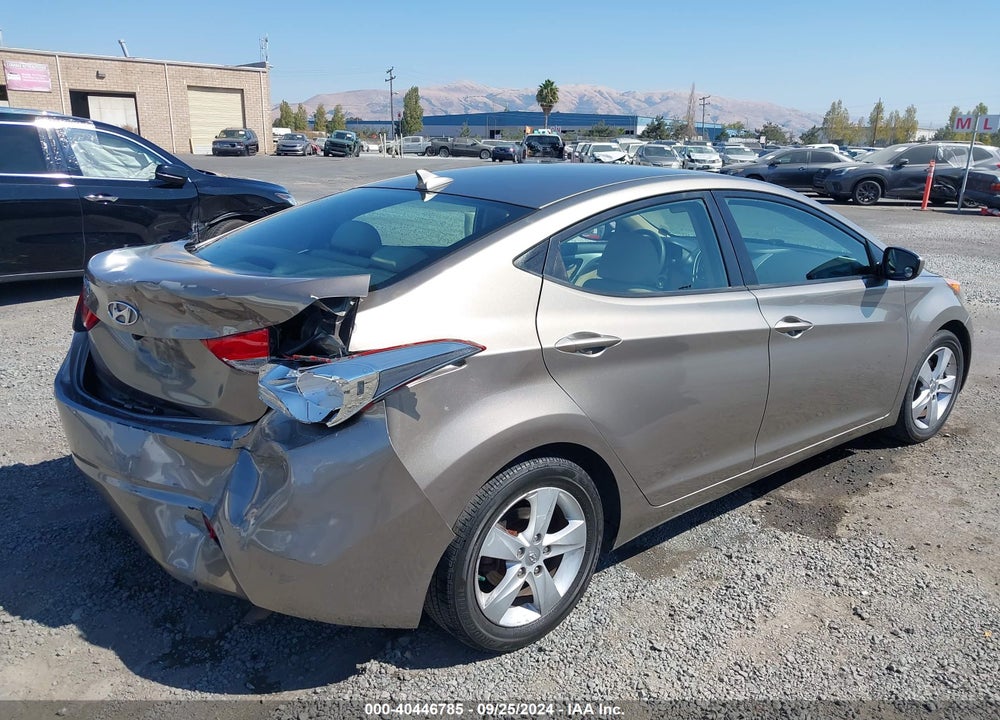 2013 HYUNDAI ELANTRA GLS VIN: 5NPDH4AE6DH362919