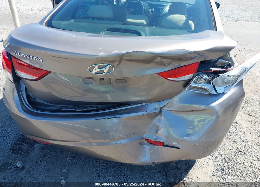 2013 HYUNDAI ELANTRA GLS VIN: 5NPDH4AE6DH362919