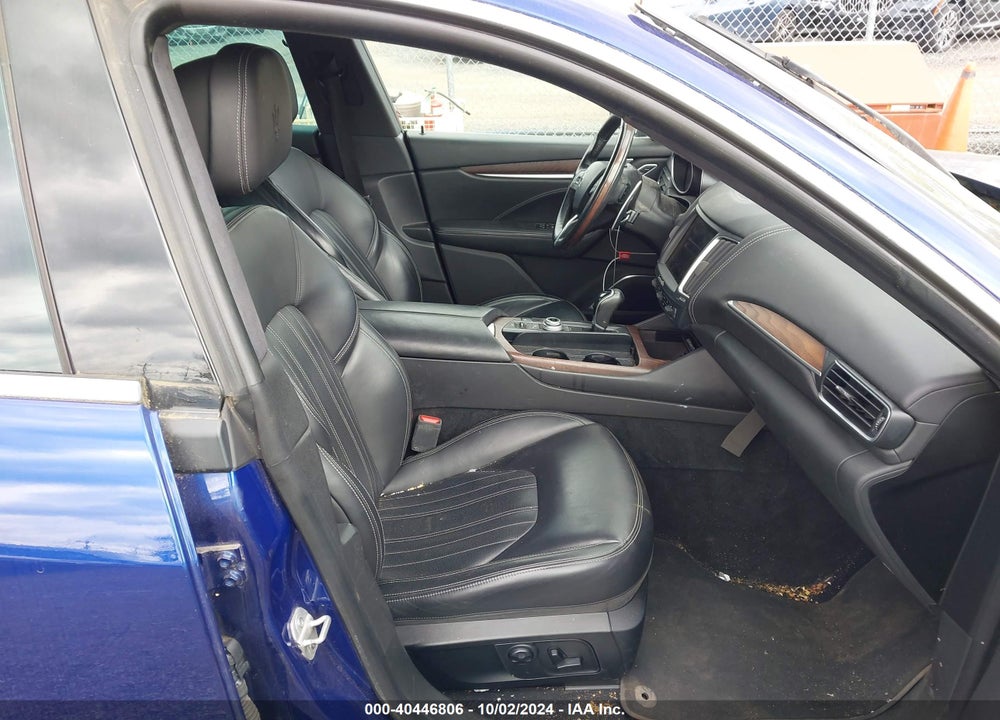 2017 MASERATI LEVANTE VIN: ZN661XUL3HX212378